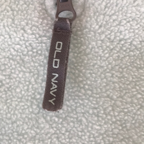 Women’s Old Navy 1/4 zip fleece pullover jacket - Picture 4 of 5